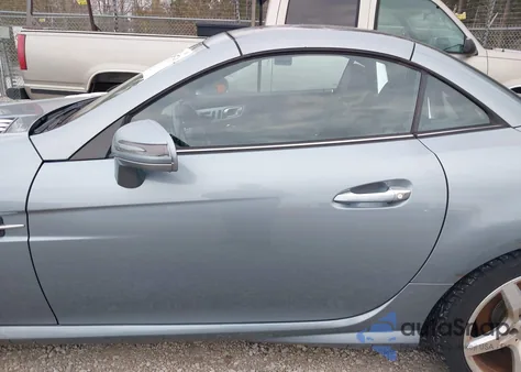 2013 Mercedes-Benz Slk 250 z USA, uszkodzony, nr VIN WDDPK4HA9DF058565